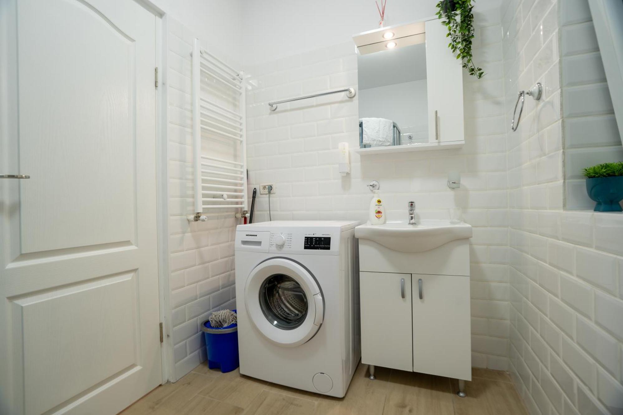 Lovely New Balcony Apartment Cismigiu Park - Pop5 Bucureşti Exterior foto