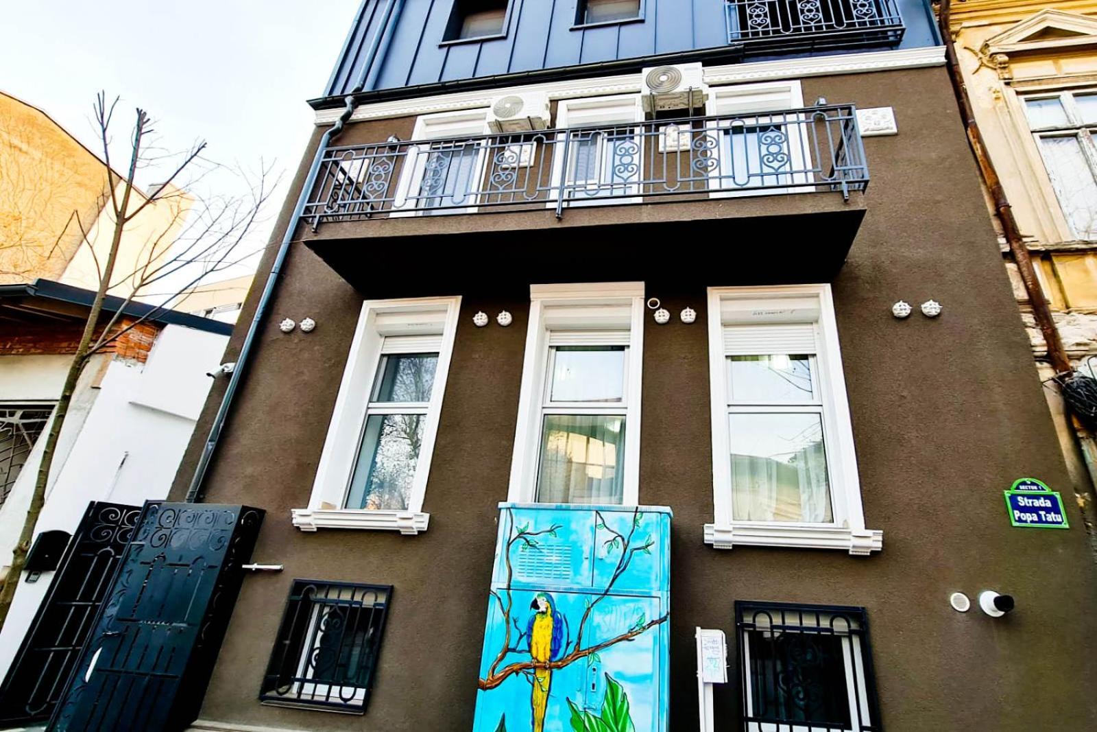 Lovely New Balcony Apartment Cismigiu Park - Pop5 Bucureşti Exterior foto